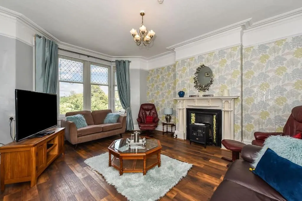 Traditional 3-Bed Property In Pontcanna With Parking 卡迪夫 0*,